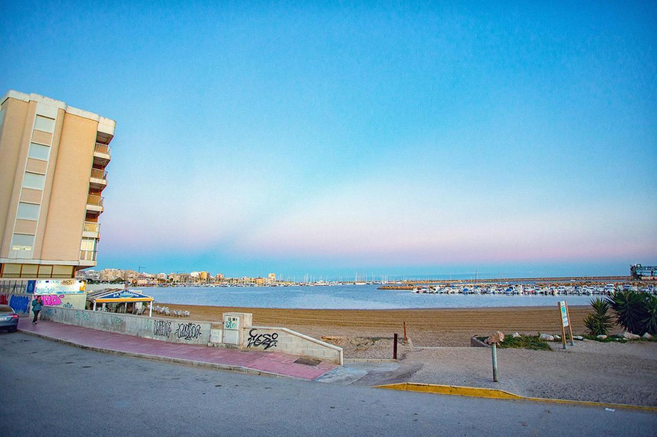 113 Beach And Trees - Alicante Holiday Torrevieja Bagian luar foto